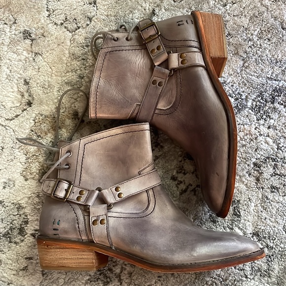 Roan booties size 8 - Picture 3 of 4